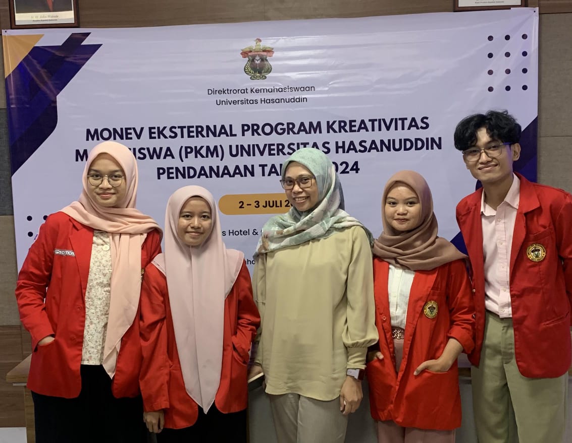 Tim PKM-RSH Unhas Lakukan Penelitian Terkait Nilai – Nilai Women Empowerment di Suku Kajang image